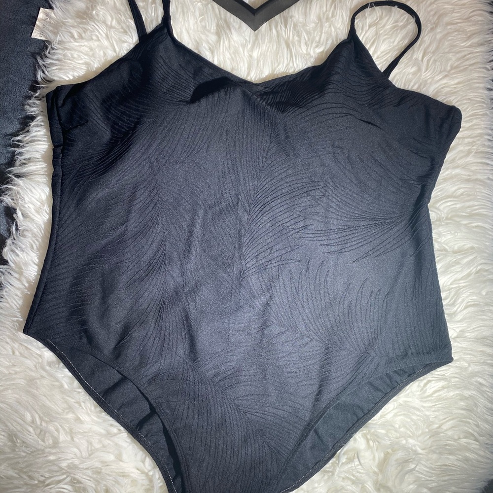 Sand N Sun Womens Plus  Swimsuit 1 Piece Black